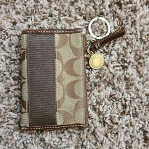 ❤️❤️❤️Authentic  coach  wallet